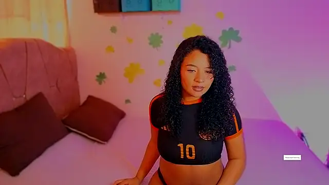 Keyla roberts777  online show from March 29, 12:04 pm