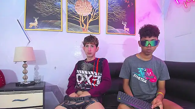 Spicy guys online show from February 18, 1:54 pm