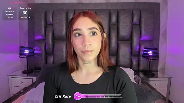 CloeDawson online show from April 5, 8:30 pm