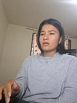 Miiia a online show from April 20, 4:54 pm