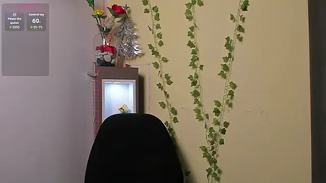 little  eva online show from April 7, 3:25 pm