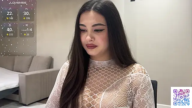 Sweet BerryBabe online show from July 3, 9:43 pm