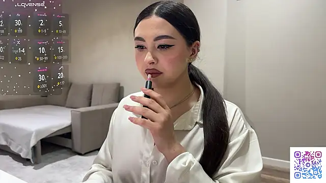 Sweet BerryBabe online show from June 14, 10:43 pm
