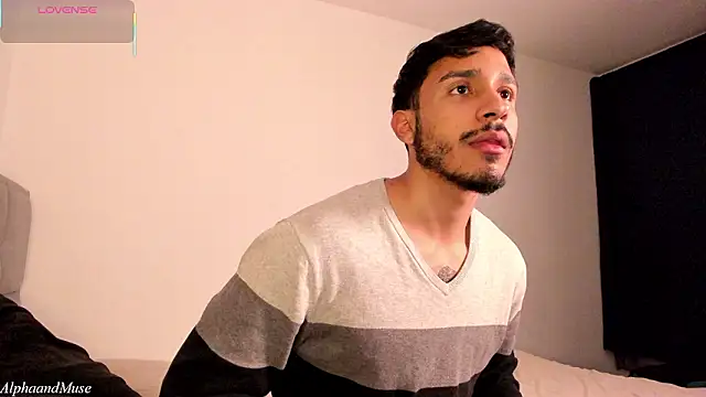 Snapshot of alphaandmuse chatting on March 4, 10:11 am alphaandmuse online show from March 4, 10:11 am