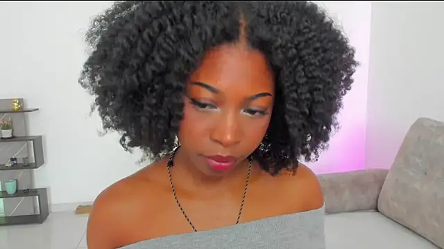 amatiisturr online show from March 20, 8:25 pm