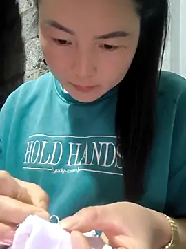 MayEva ly online show from March 5, 3:35 am