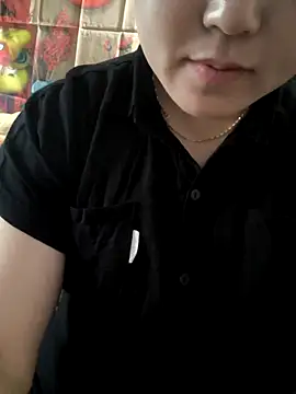 MayEva ly online show from April 10, 11:55 pm