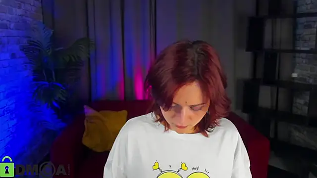 taticamomile online show from February 28, 12:26 pm