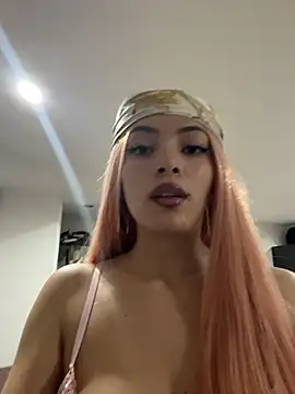 romanovanita online show from May 18, 5:02 am
