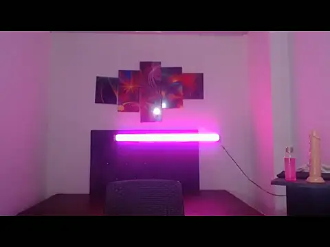 cellesthee online show from March 2, 7:15 am