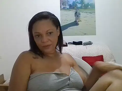 Vicky-43 online show from March 26, 1:52 am