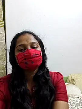 Shaliniqueen online show from May 19, 2:57 pm