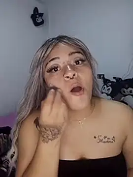 Snapshot of RubyCastellanos_XXXX chatting on February 24, 11:47 pm RubyCastellanos XXXX online show from February 24, 11:47 pm