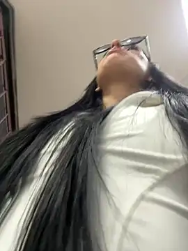 susi chimm online show from February 26, 2:16 pm