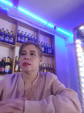 rubiii1972 online show from July 8, 11:18 pm