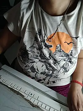 Queenlipx online show from April 19, 6:57 am