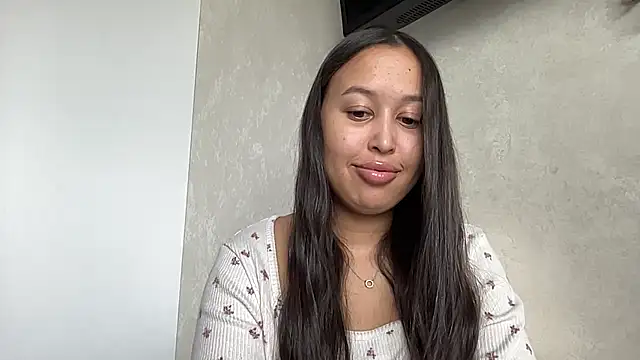 Dana 005 online show from April 8, 12:40 pm