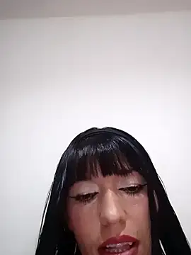 sandy 11  online show from April 14, 2:55 am