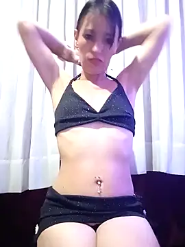 sandy 11  online show from March 30, 3:28 am