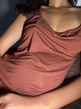 corallion online show from March 25, 10:18 am