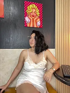 DALIILA  online show from March 2, 2:13 pm