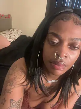 wavywavy12 online show from February 23, 7:35 pm