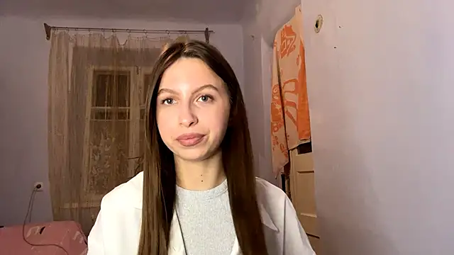 Lianacutesoules online show from February 22, 4:52 pm