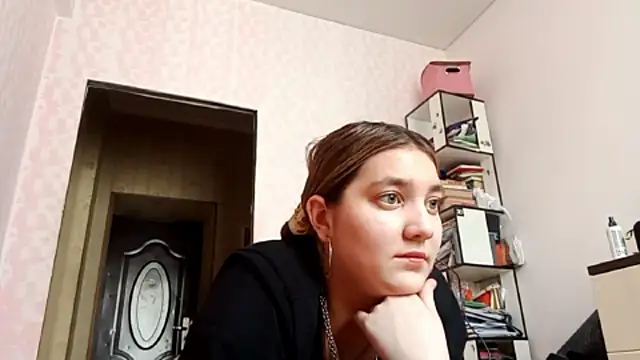 JanineThielman online show from April 22, 8:33 am