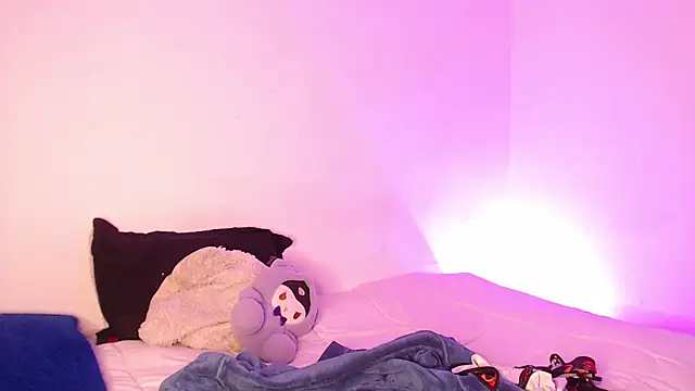 Holysh1t9 online show from April 19, 10:34 pm