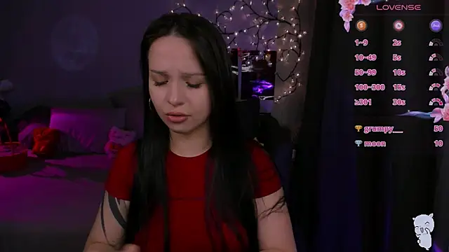 SoftyMooon online show from April 18, 7:58 pm