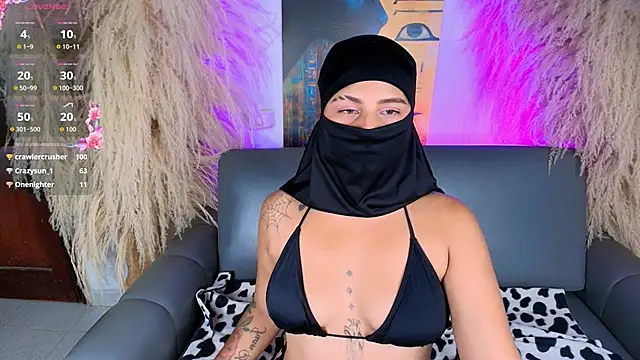 milkk  online show from March 5, 11:00 pm