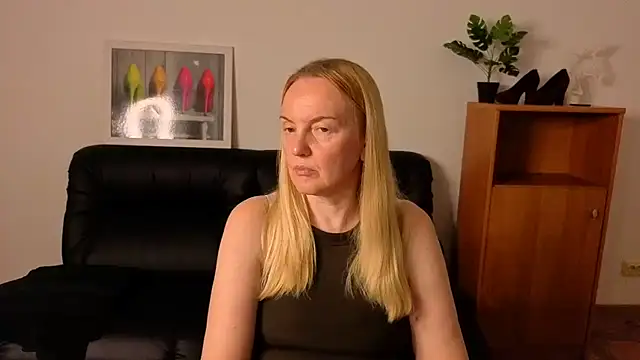 Bella soulmate online show from July 6, 3:25 pm