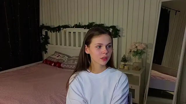 EarthaLevra online show from March 19, 7:07 pm