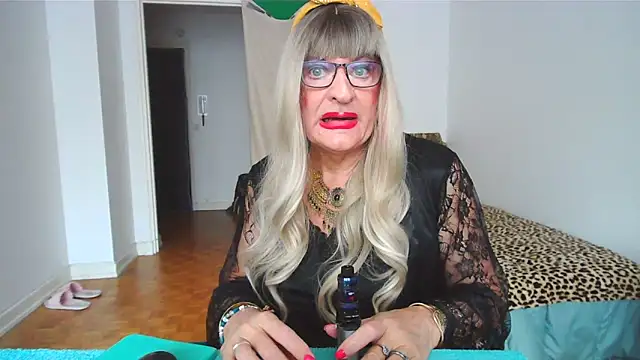 sophyTV online show from March 16, 12:31 pm