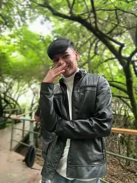 The Conquer online show from April 18, 7:58 pm