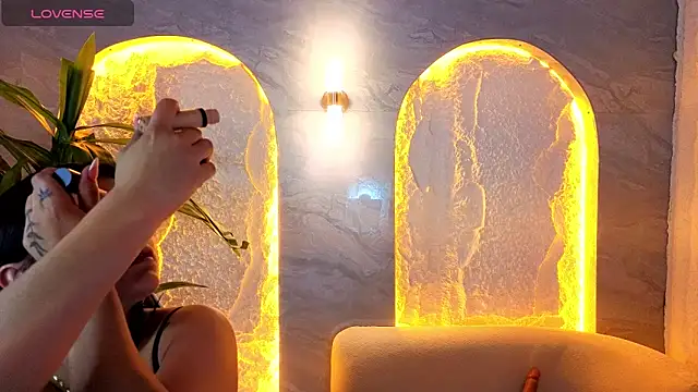 ashelyy tp online show from March 3, 7:42 pm