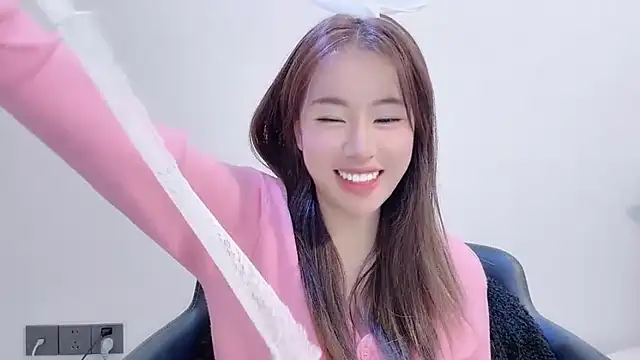 Baixi-01 online show from March 17, 12:53 pm