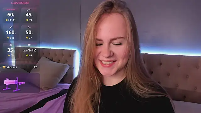 stacy moorex online show from June 4, 8:46 pm