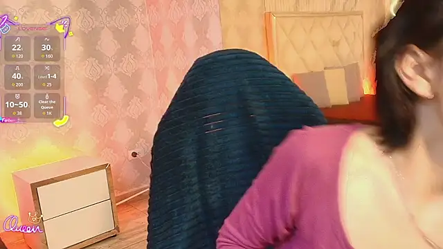 Cloee tay1 online show from March 17, 2:10 pm