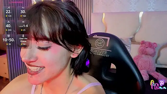 Cloee tay1 online show from June 3, 3:06 pm