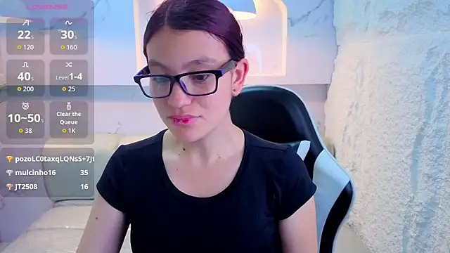 stefania tp online show from March 30, 7:35 pm