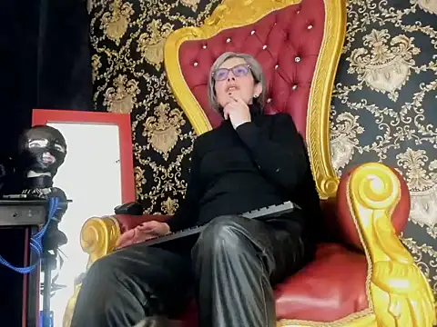 Hades Lyra online show from March 9, 3:15 pm