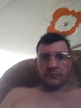 SHARLOTYJUANSTEVAN online show from March 3, 4:57 pm