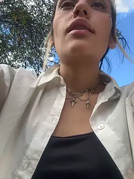 Sara 92 online show from May 27, 7:55 pm
