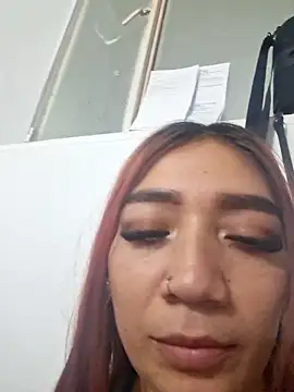 SerenaFoxx  online show from March 5, 2:40 am