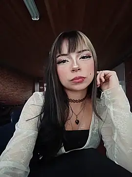 cinnamongirlgm0 online show from May 22, 9:57 pm