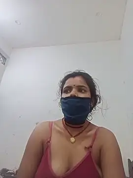 Hot chani online show from May 15, 11:29 pm
