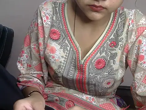 Aani 0 online show from April 19, 4:12 am