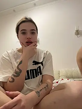 TiffanyCouture online show from March 3, 7:31 pm