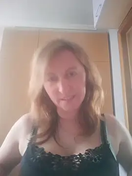 ChristinaYork online show from March 31, 11:43 am